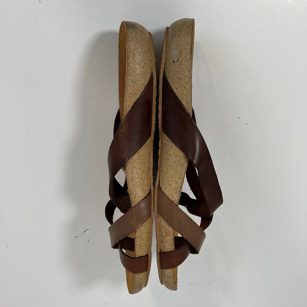 Yokono Sz 6 Brown Leather Comfort Sandals Toe Ring Cross Strap - Picture 13 of 16
